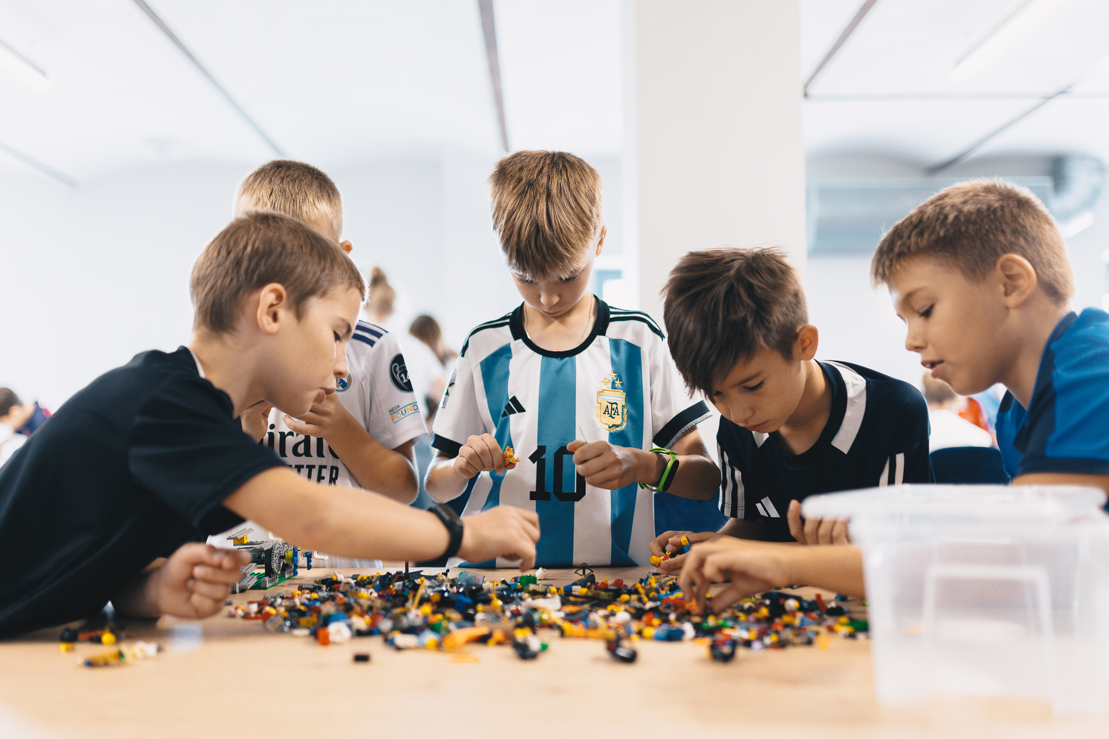 Obóz Minecraft + Lego | Sędzinko | 15.02 - 21.02.2026
